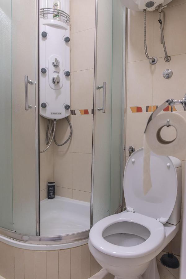Dixy Apartman Belgrado Buitenkant foto